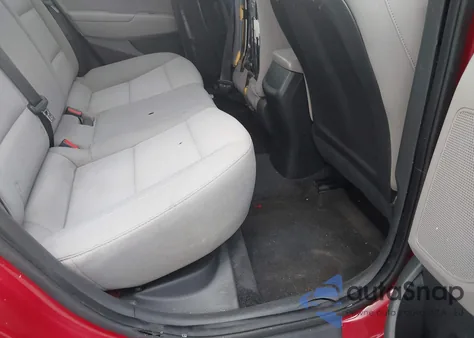 2019 Hyundai Elantra Se z USA, uszkodzony, nr VIN KMHD74LF7KU780557